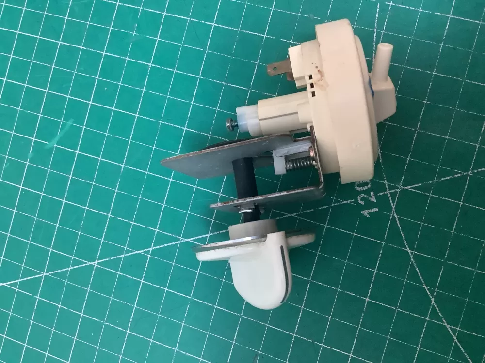 GE WH12X10173 Washer Pressure Switch Water AZ223441 | SLA85
