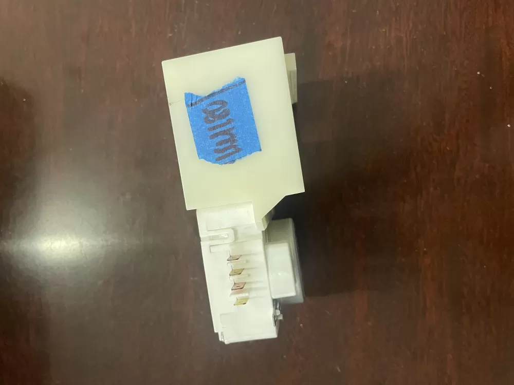 Frigidaire 242303001 Refrigerator Damper Motor Assembly AZ32262 | KM180