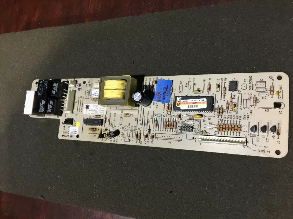 Electrolux 154540101 154522801 Washer Control Board AZ106780 | NR432