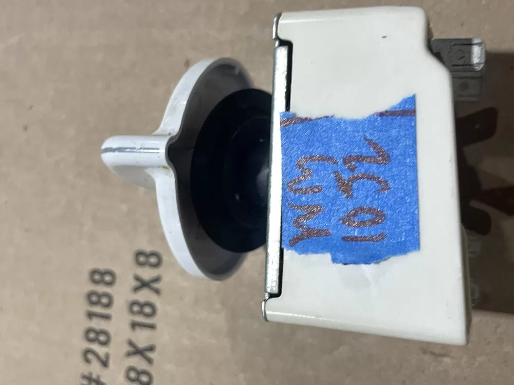 GE 164D1816P11 Range Infinite Switch AZ70860 | Wm1052