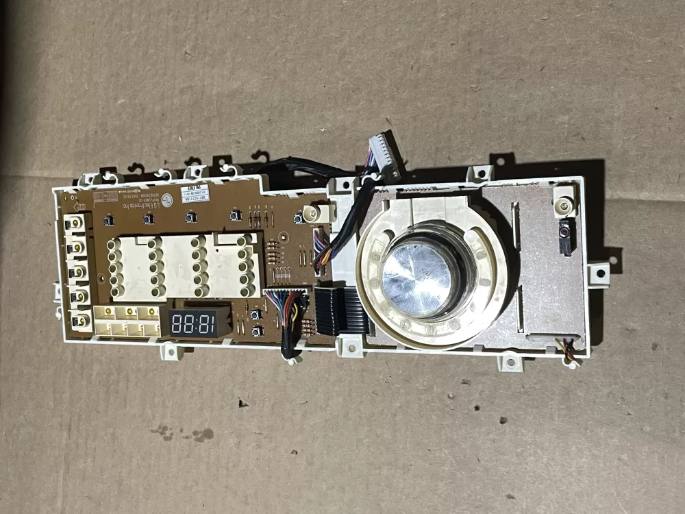 LG 6871EC1116A  067011270BD Washer Control Board