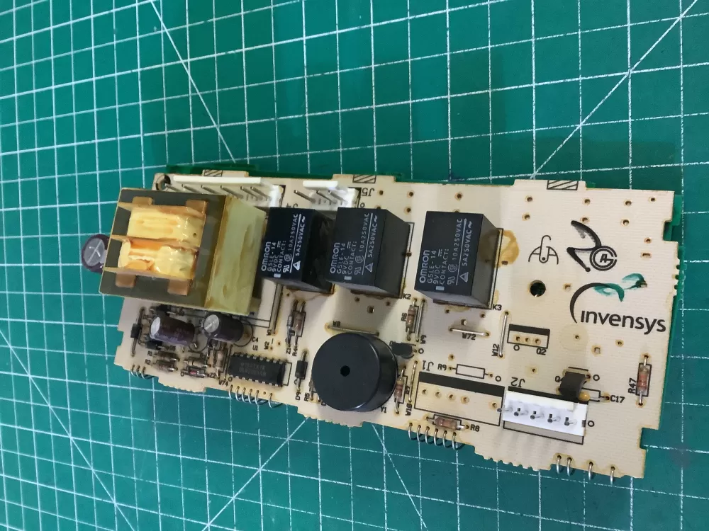 Maytag Range Control Board 010-00108-GCI AZ208819 | NR945