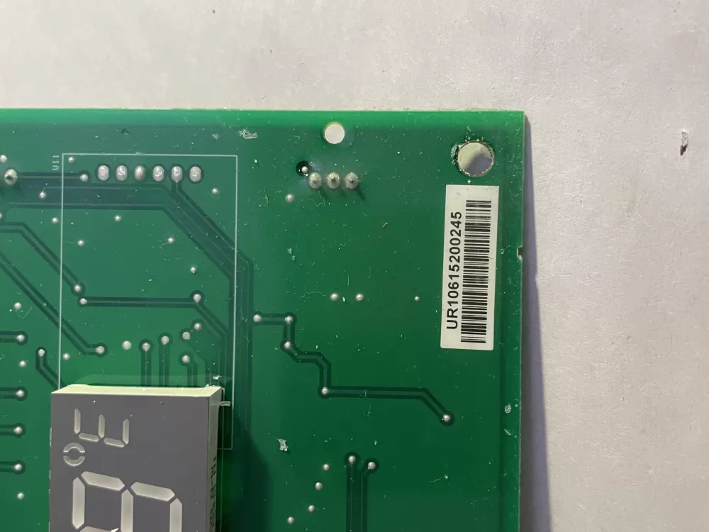 Frigidaire refrigerator electronic control board AZ195837 | Wm1091