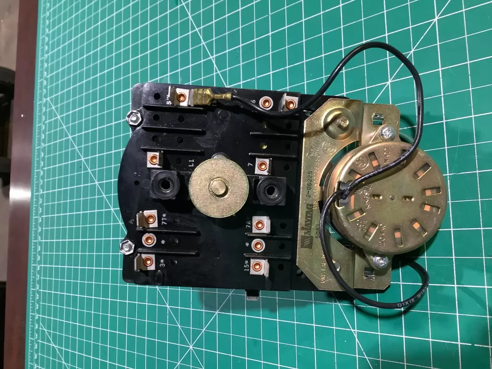 Maytag 2-06225 Washer Timer AZ140872 | NR2385