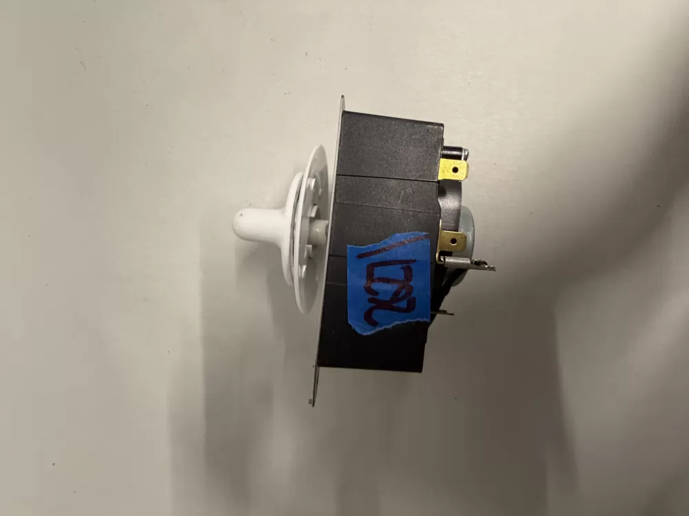 Hotpoint General Electric WE4M364 WE4M533 Dryer Timer AZ225896 | KM2627