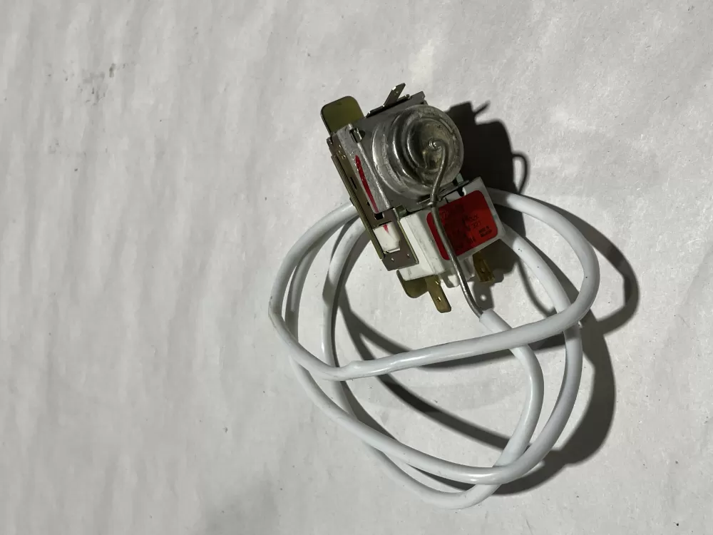 Frigidaire Kenmore 3ART5VC158 Refrigerator Control Board AZ123579 | Wm285