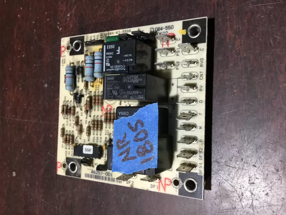 R46257-001 46257-001 LENNOX Defrost Control   AZ73325 | NR1805