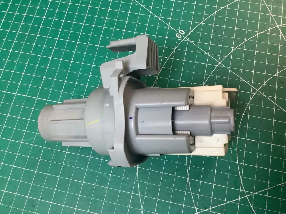 ASKOLL Whirlpool W10805386 Dishwasher Circulation Pump AZ213549 | SLA167