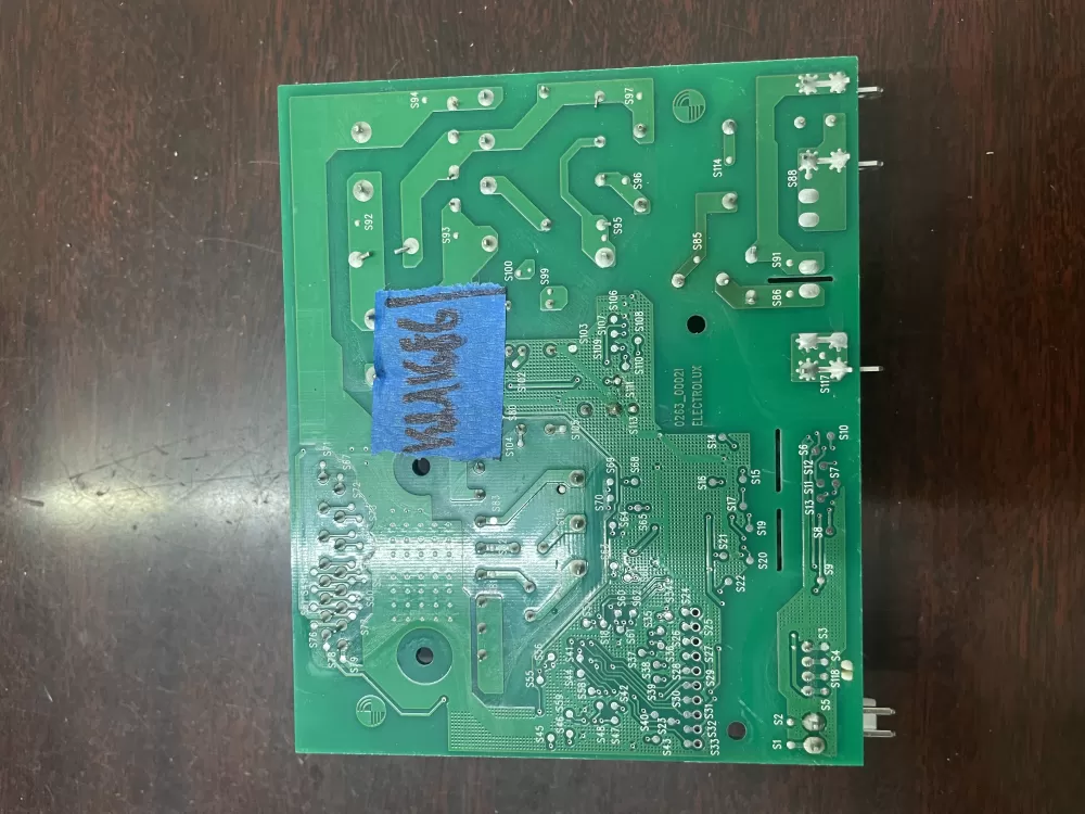 8083183-03 ELUR241  ERFVSCCP Electronic Control Board AZ33708 | KM1686