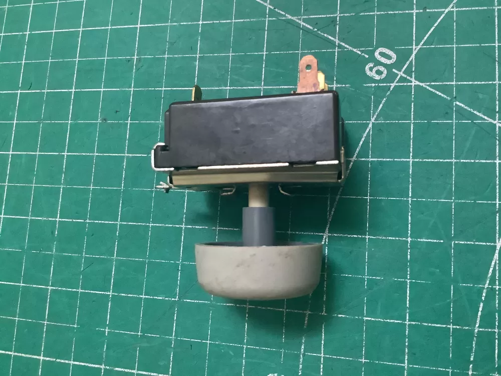 Maytag Dryer 2205065 Switch AZ221403 | SLA47