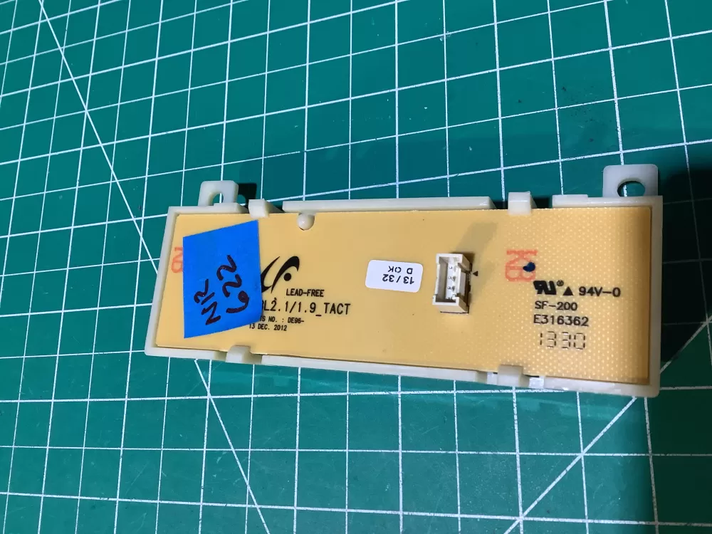 Samsung E316362 Control Panel AZ137051 | NR622