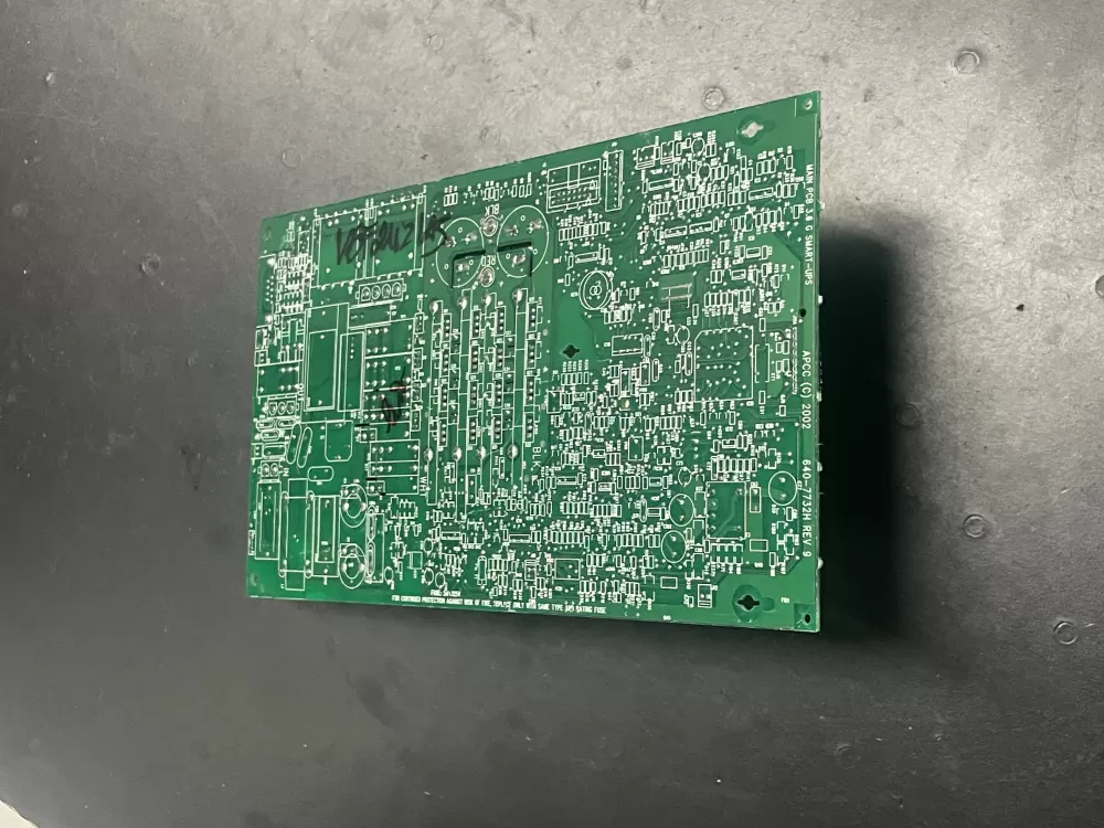 640-7732H APC Uninterruptible Power Supply Unit Control Board AZ21075 | WMV99