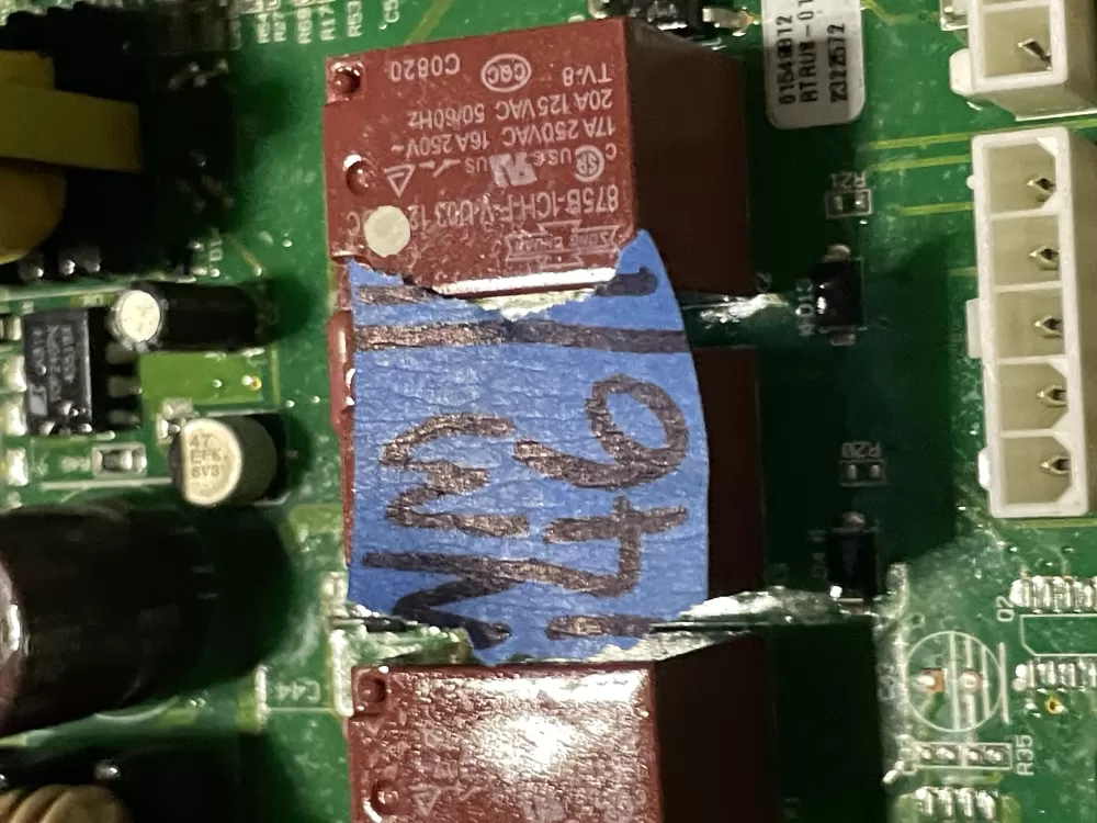 Whirlpool Maytag W10259855 W10156840 Refrigerator Control Board AZ28881 | WM146