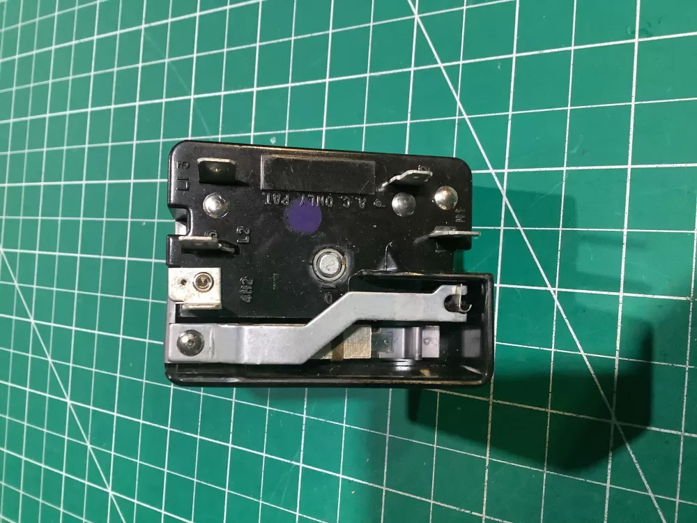 Range Infinite Switch NL812624 AZ143468 | SL175