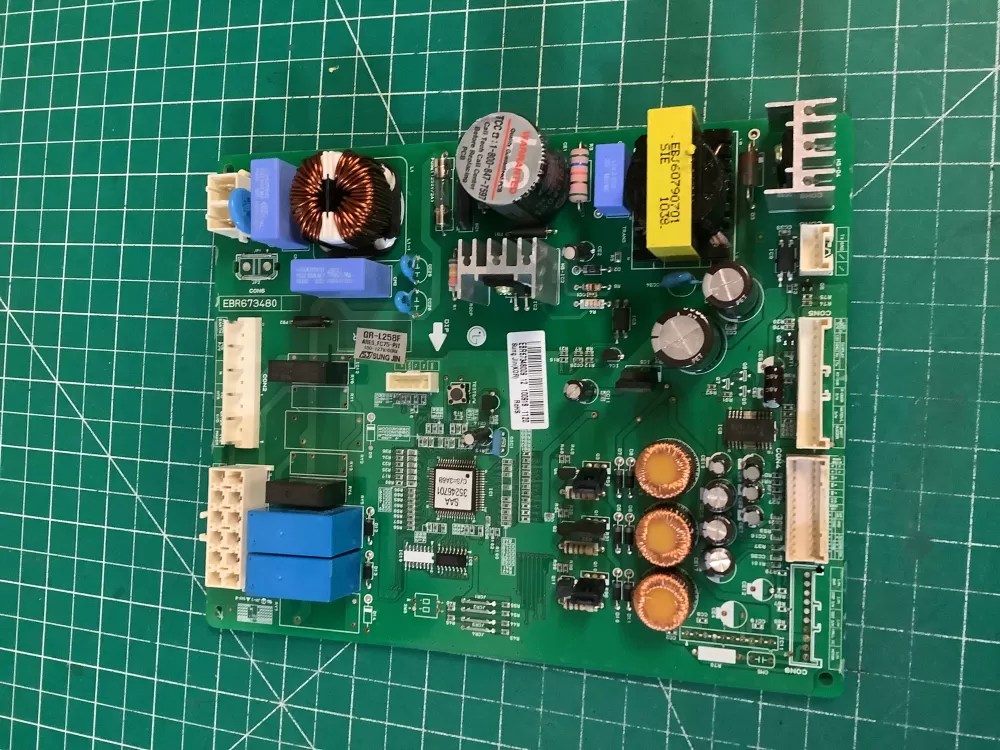 LG EBR67348009 Refrigerator Control Board AZ228018 | NR507