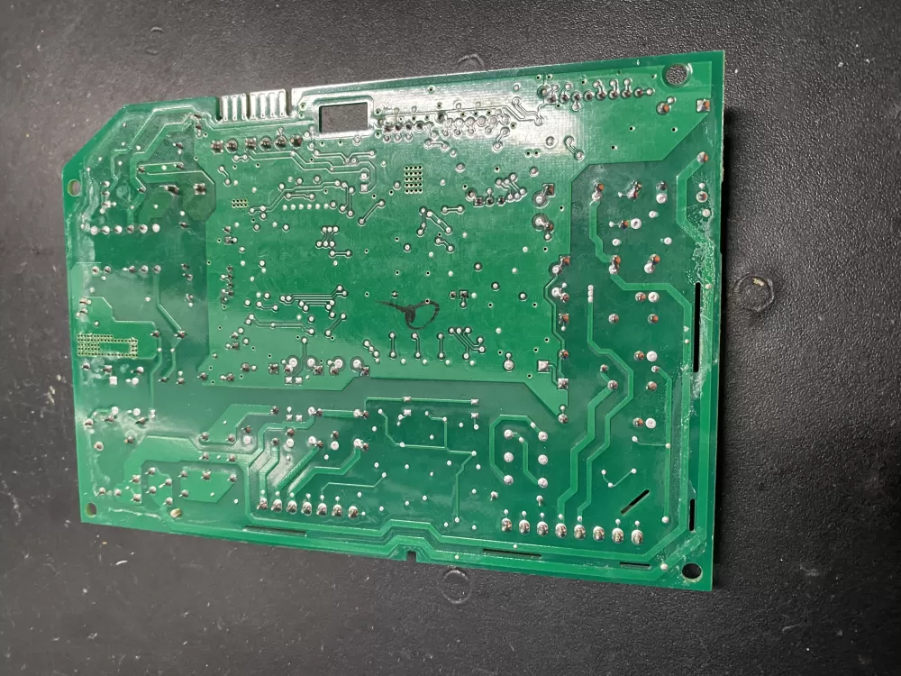 Whirlpool Maytag Amana W10438707 Refrigerator Control Board AZ19732 | BK968
