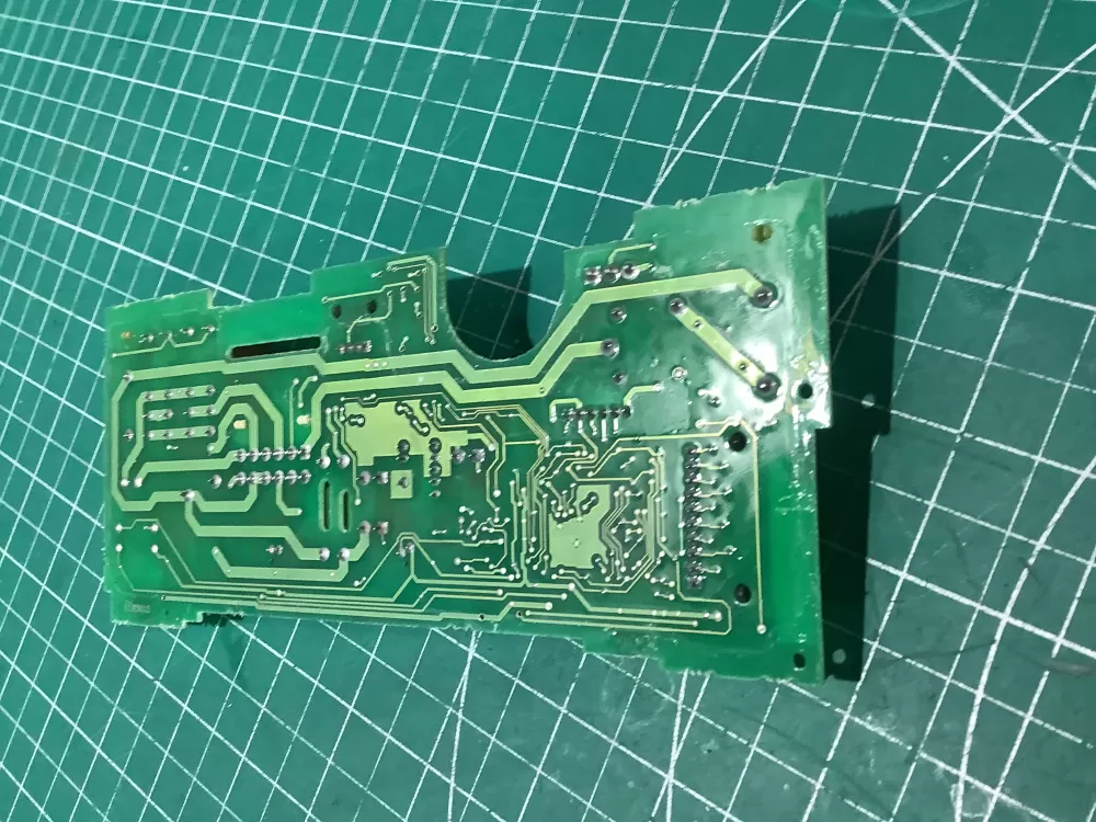 Whirlpool  Kenmore WPW10184878  AP6016515  2323014  W10133714  W10184878  6105015  2304176 Refrigerator Control Board