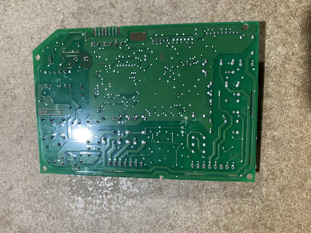 Whirlpool Maytag Amana W10438707 Refrigerator Control Board AZ71533 | BK1916