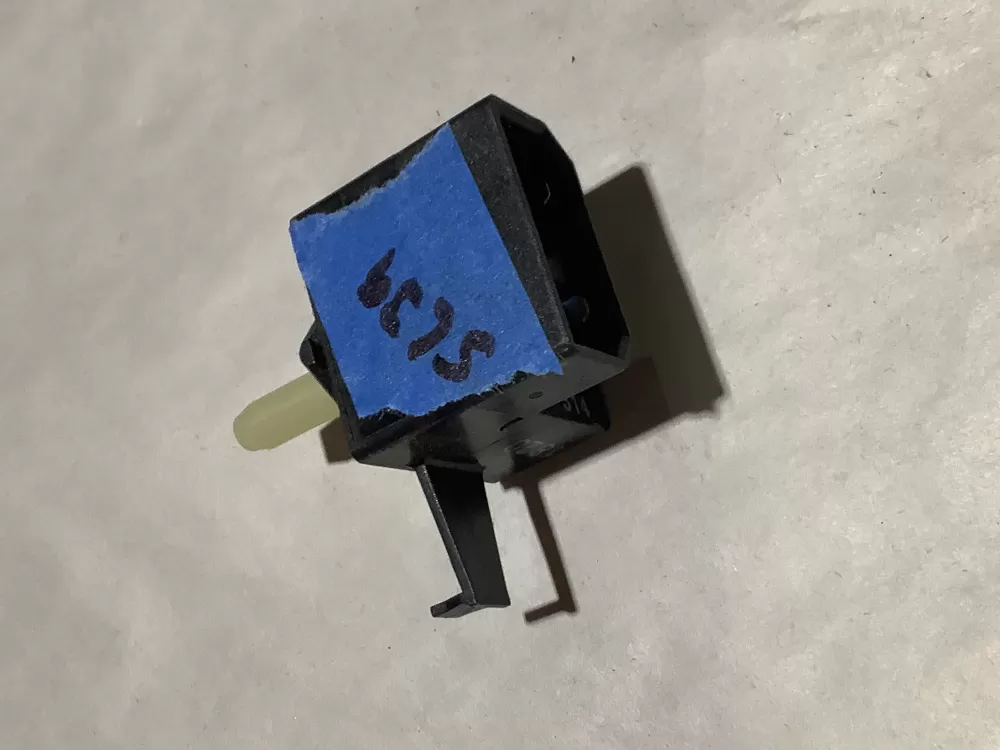 Whirlpool W10661453 W11050715 Dryer Switch AZ112152 | Sl39