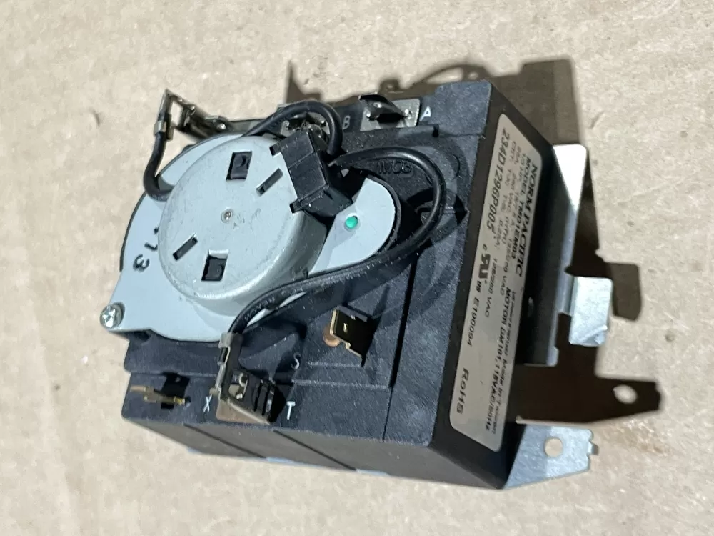 Hotpoint General Electric WE4M364 WE4M533 PS8690648 Dryer Timer AZ79407 | Wm2108