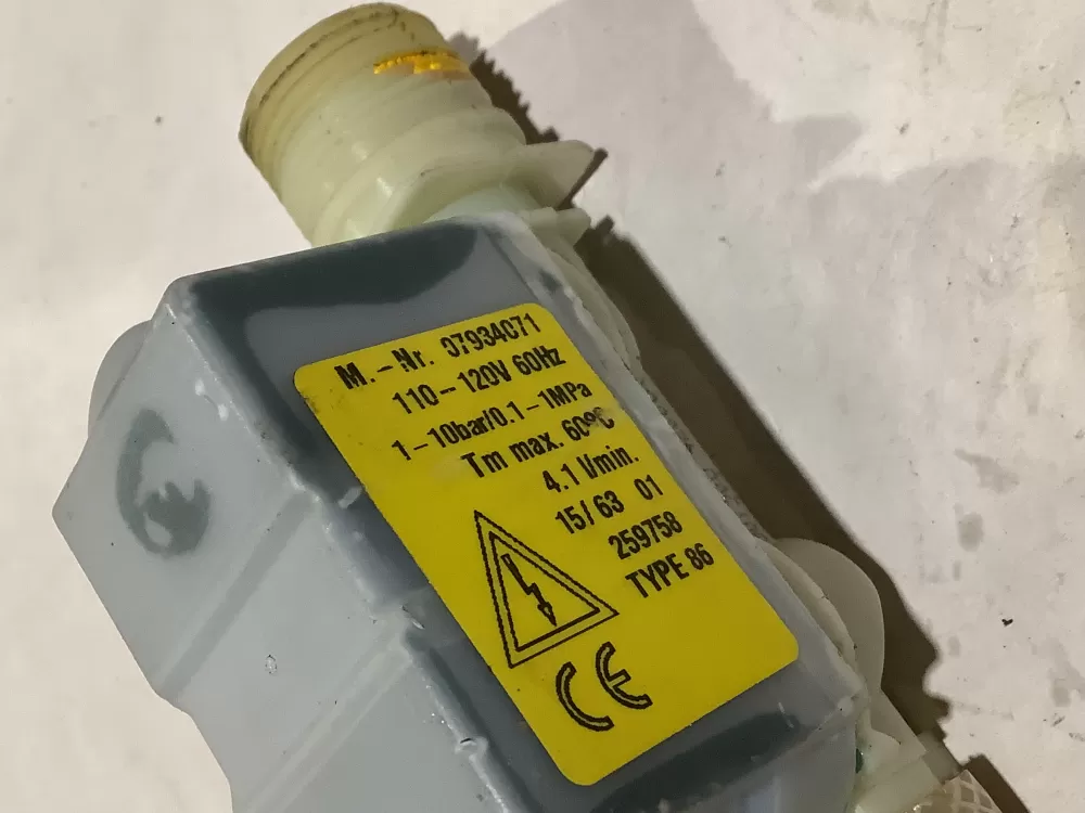 Miele 07934072 Dishwasher Inlet Valve AZ111322 | Sl107