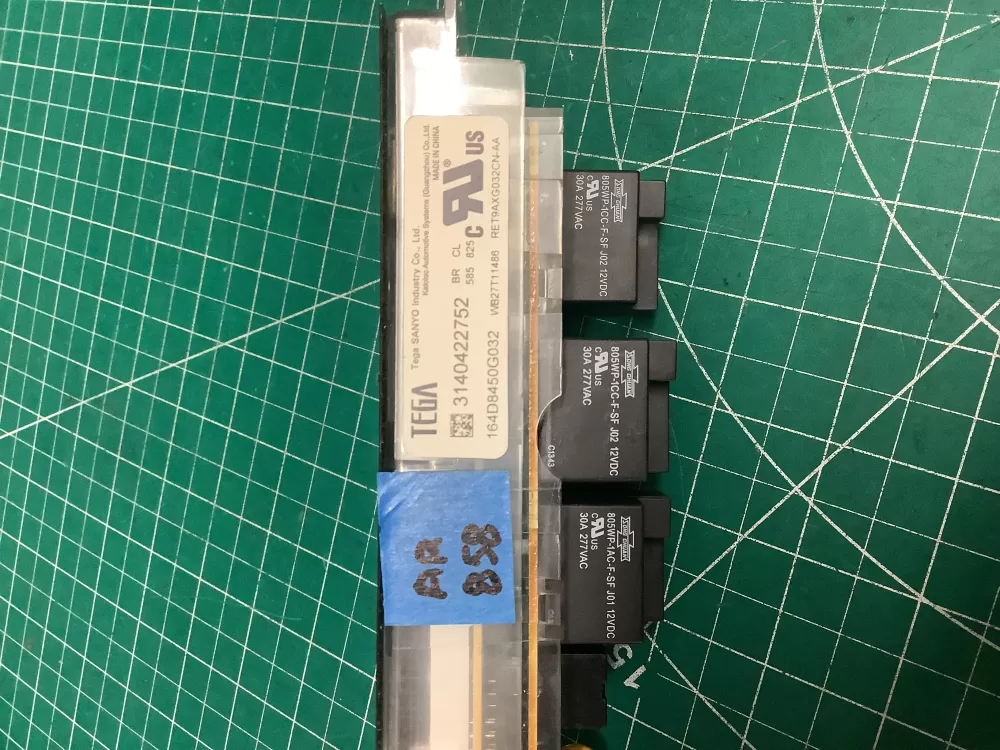 GE 164D8450G032 WB18X20153 Range Control Board AZ208168 | AR858