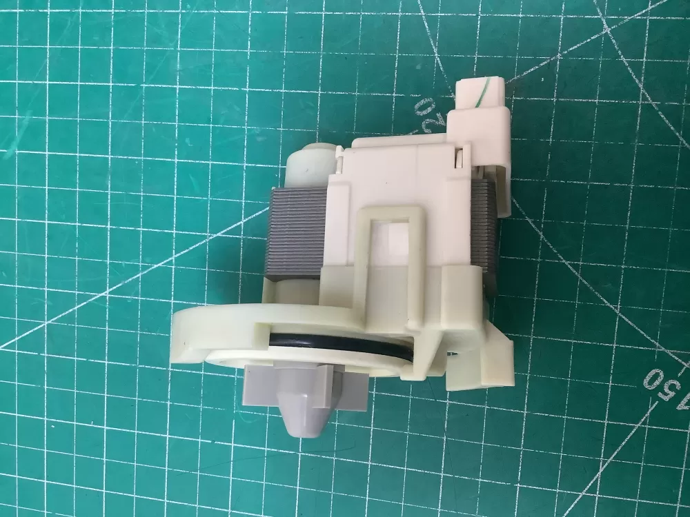 Kenmore KitchenAid 8558995C Dishwasher Drain Pump AZ224222 | SLA160