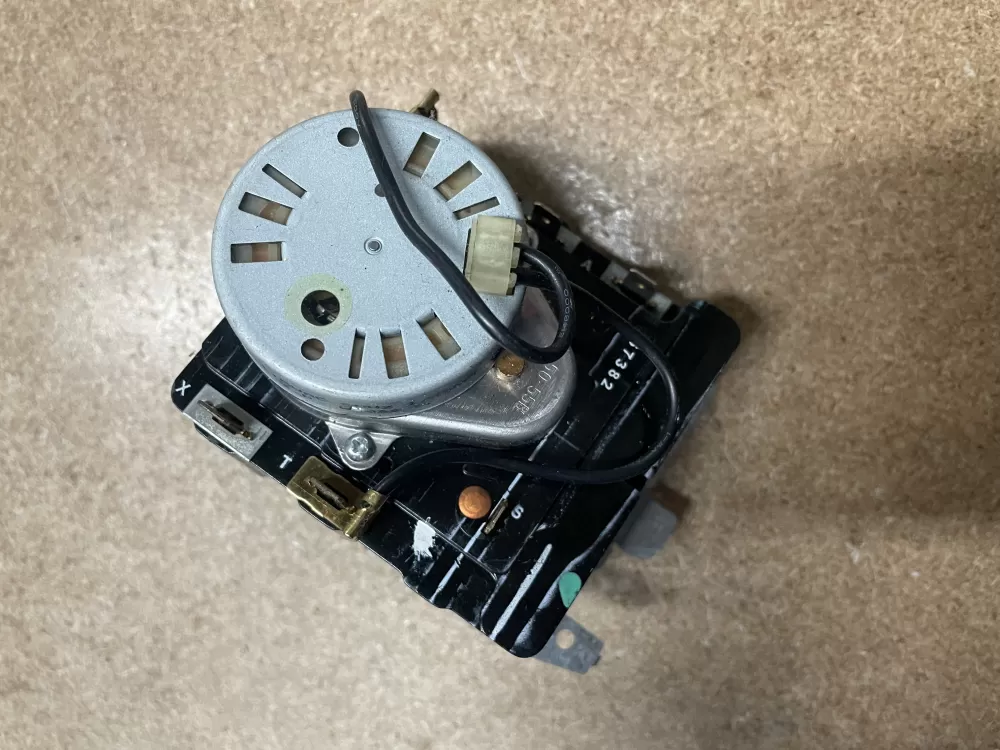 GE 212D1233P012 WE4M364 Dryer Timer AZ22308 | KM1567