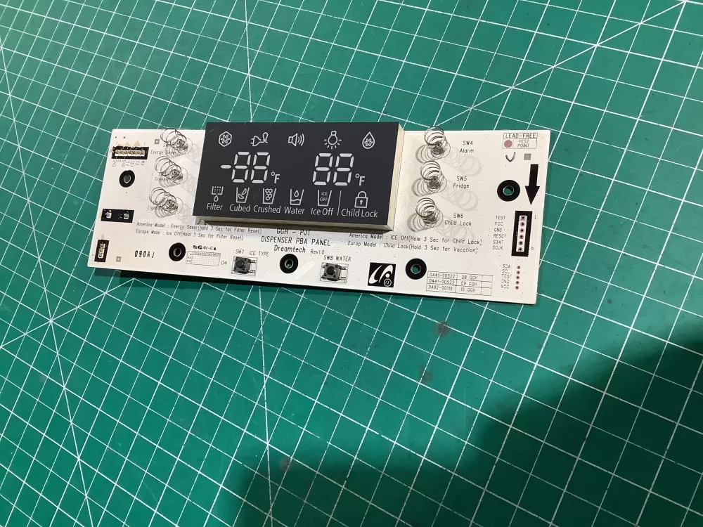 Samsung DA97-00522A Refrigerator Dispenser Control Board AZ170034 | BG2604