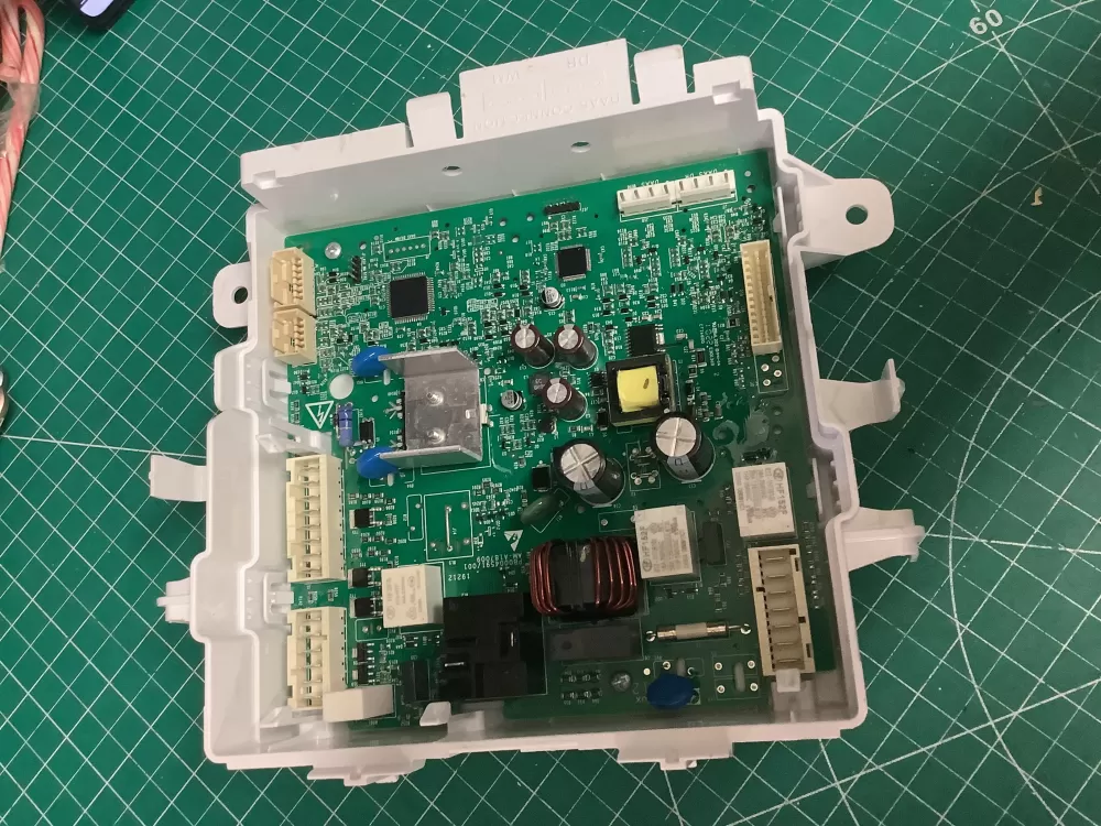 Frigidaire  EWD18L20BA  A17832402E Dryer Control Board