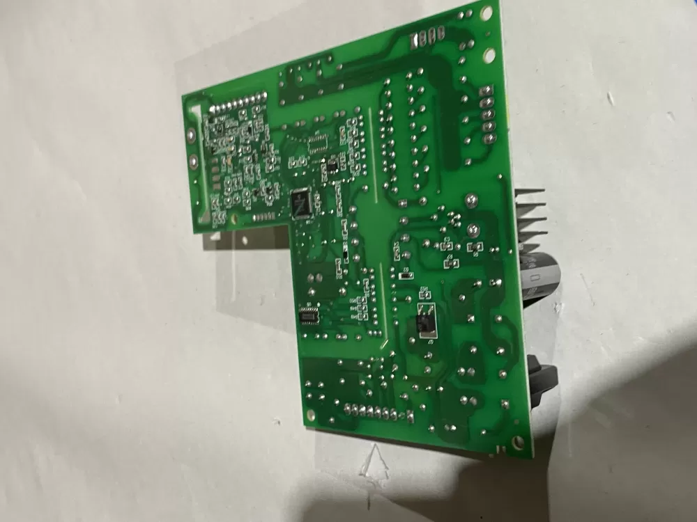 Whirlpool 12782021 Refrigerator Control Board AZ188908 | Wm1523