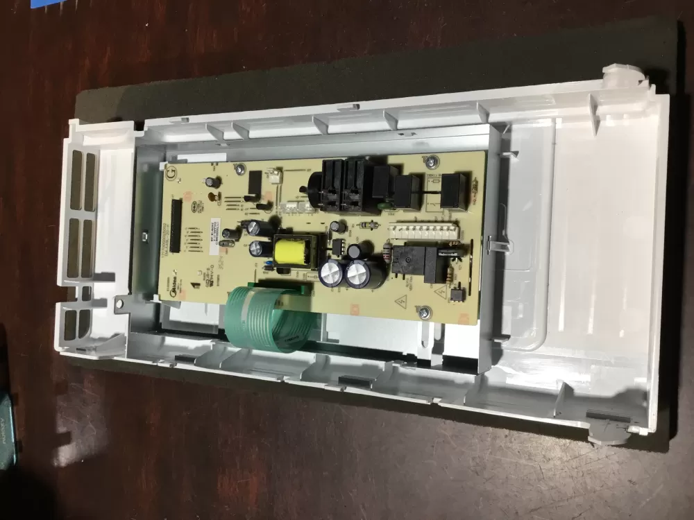 Frigidaire 5304533679 Microwave Control Board Panel AZ95060 | SL125