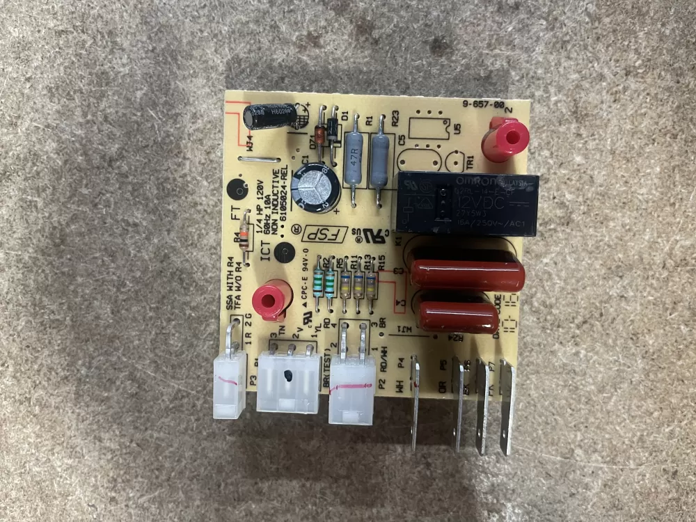 Kenmore  Whirlpool W10366605B Refrigerator Defrost Control Board