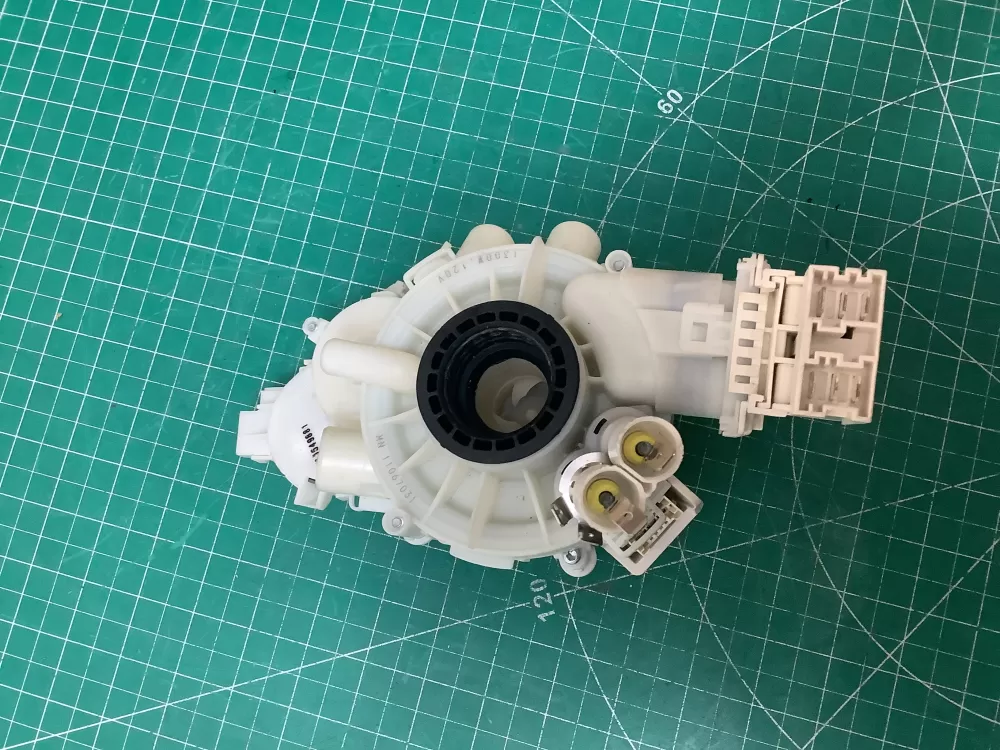 Miele 4 Dishwasher Circulation Pump Usa AZ224214 | SLA159