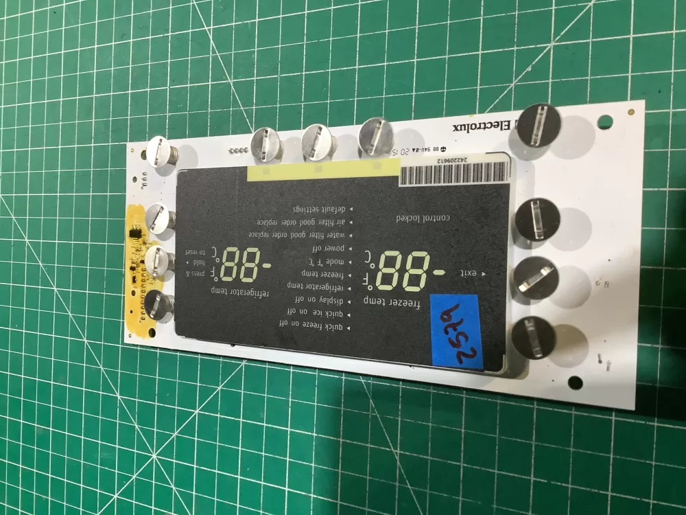 Frigidaire 242209731 Refrigerator Display Control Board AZ168633 | NR2579