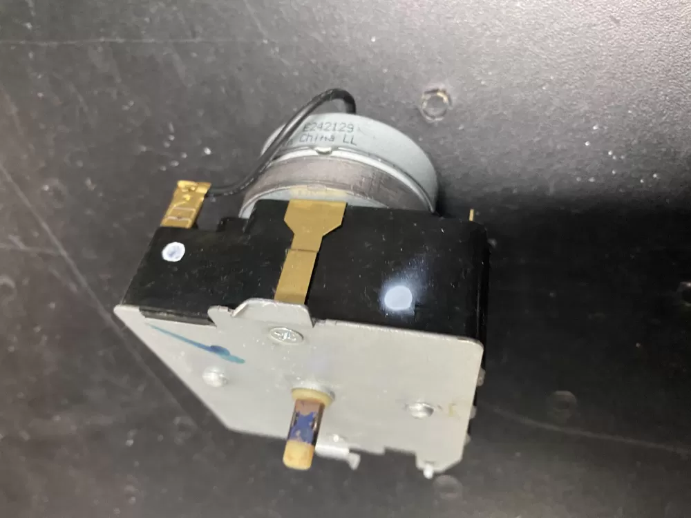 GE 212D1233P007 Dryer General Electric Timer AZ15432 | BK715
