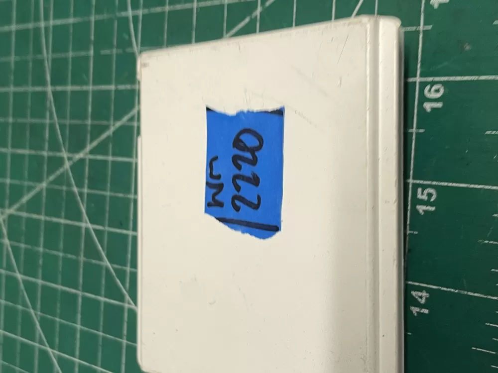 Kenmore LG EBR60070704 Refrigerator Control Board Dispenser AZ206100 | Wm2220