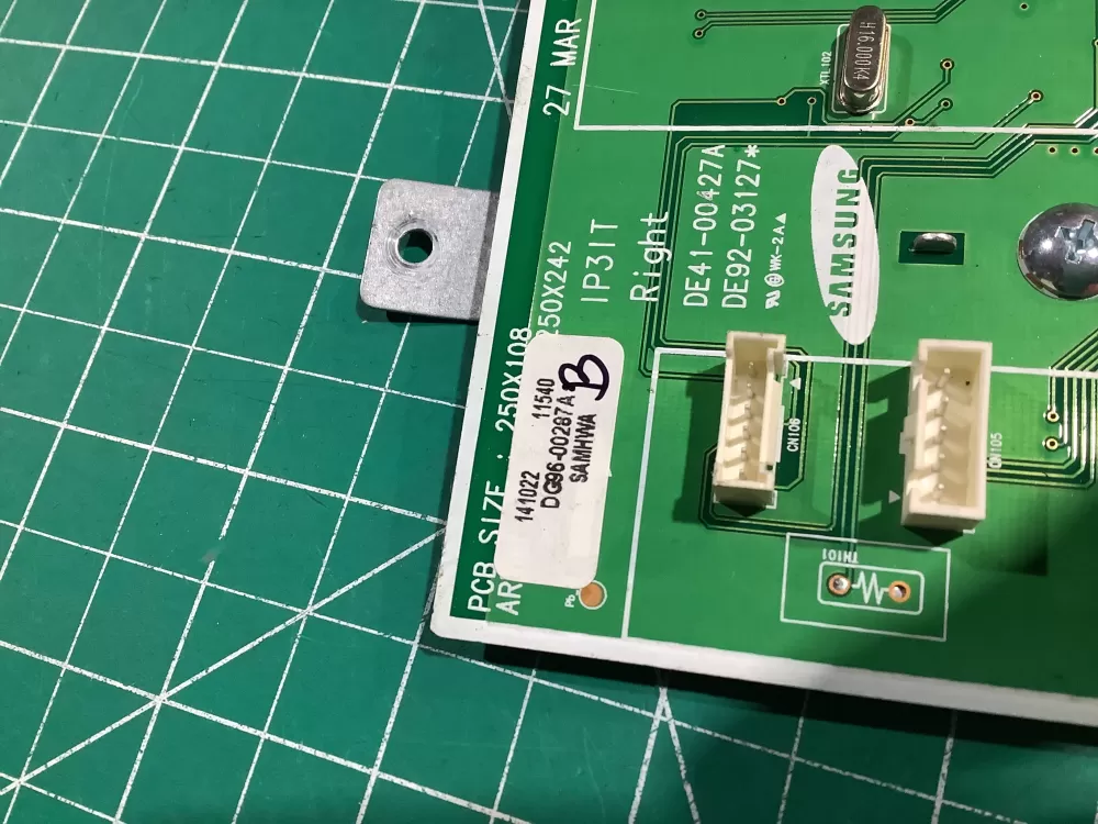 Samsung DG96-00287A Control Board AZ146608 | NR2452