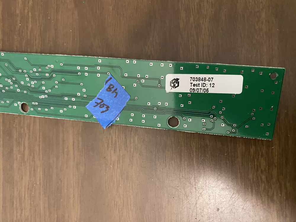 Frigidaire 241708303 Refrigerator Control Board Dispenser AZ89756 | BK703