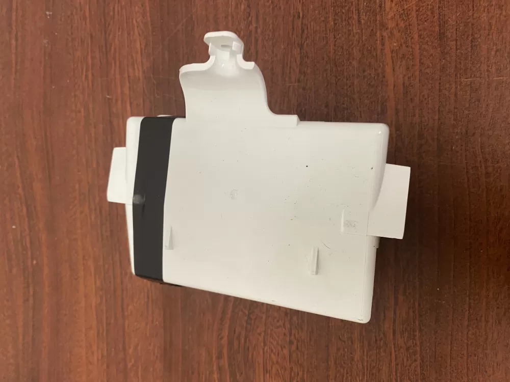 LG EBR60070733 Refrigerator Control Board AZ30202 | BK197