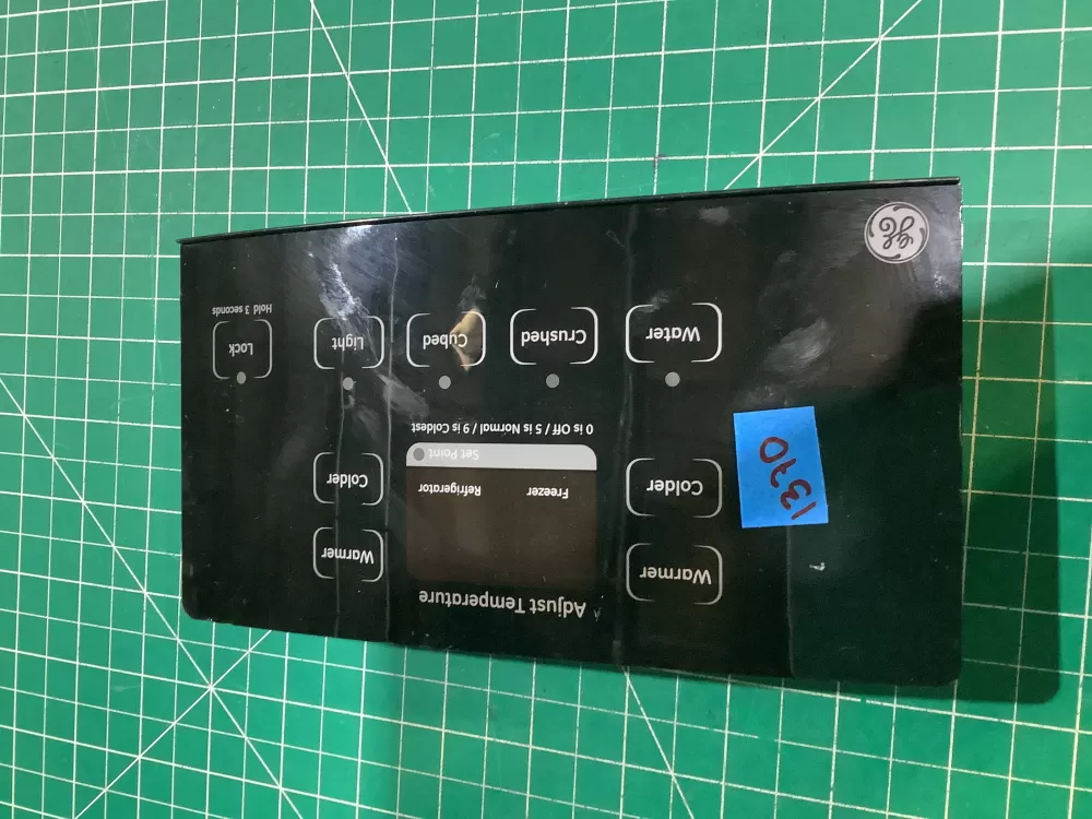 GE Hotpoint 200D7355G006 Refrigerator Control Board Dispenser  AZ151945 | NR1370