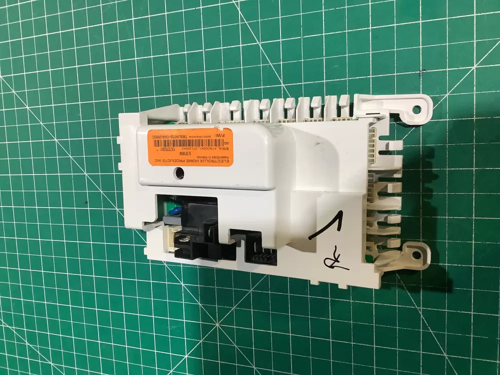 Frigidaire 137275301 Washer Control Board AZ153482 | NR153