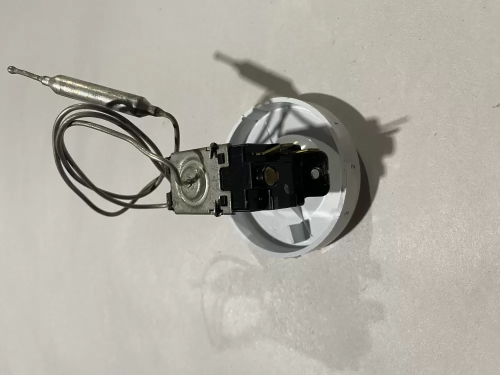 E151837 Refrigerator Thermostat Cold Control AZ145089 | BK1798