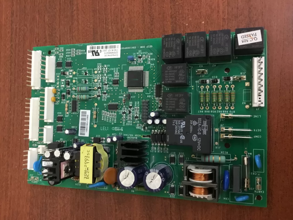 GE 225D4205G010 EBX1069P007 Refrigerator Control Board AZ31369 | NR882