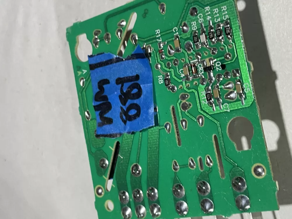 Whirlpool W10352689C Refrigerator Control Board AZ152235 | Wm881