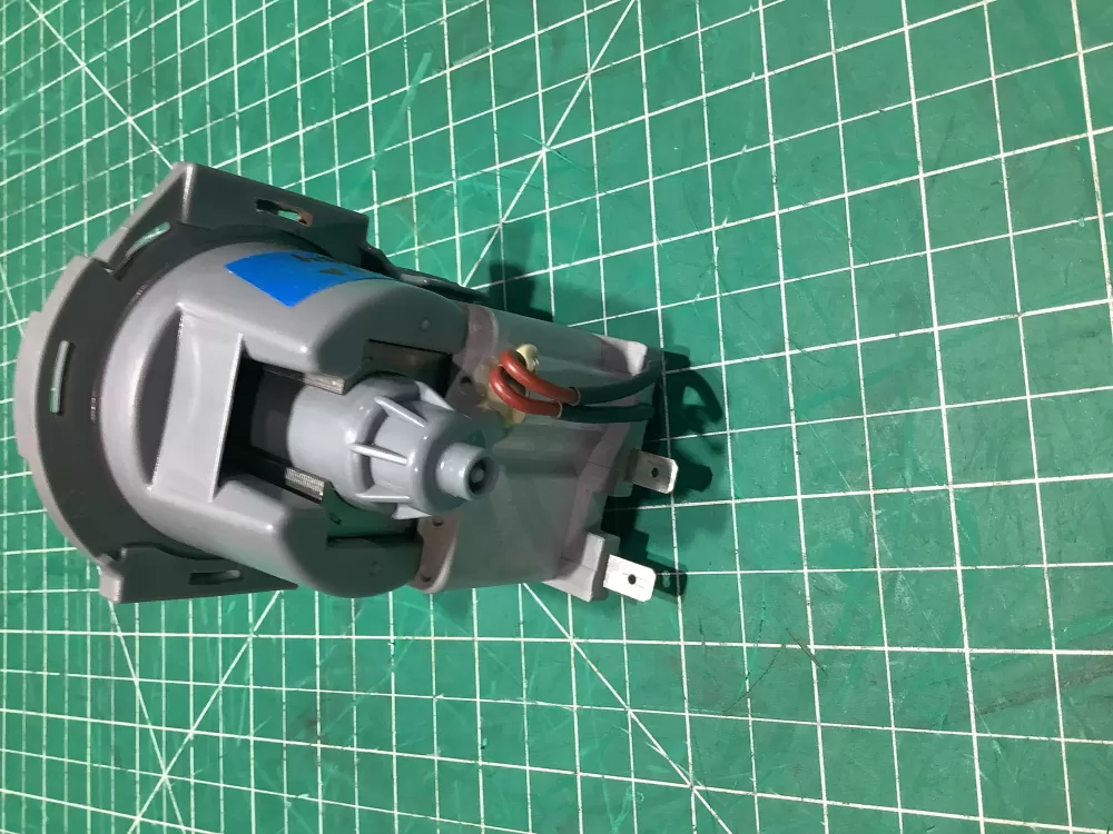 Samsung B25 3A02 Dishwasher Drain Pump AZ150334 | AR184