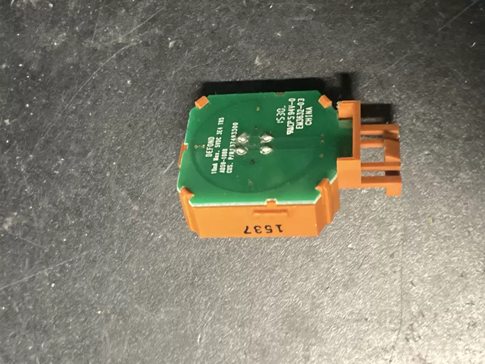 Frigidaire  Kenmore 137493300 Washer Control Board Selector Switch