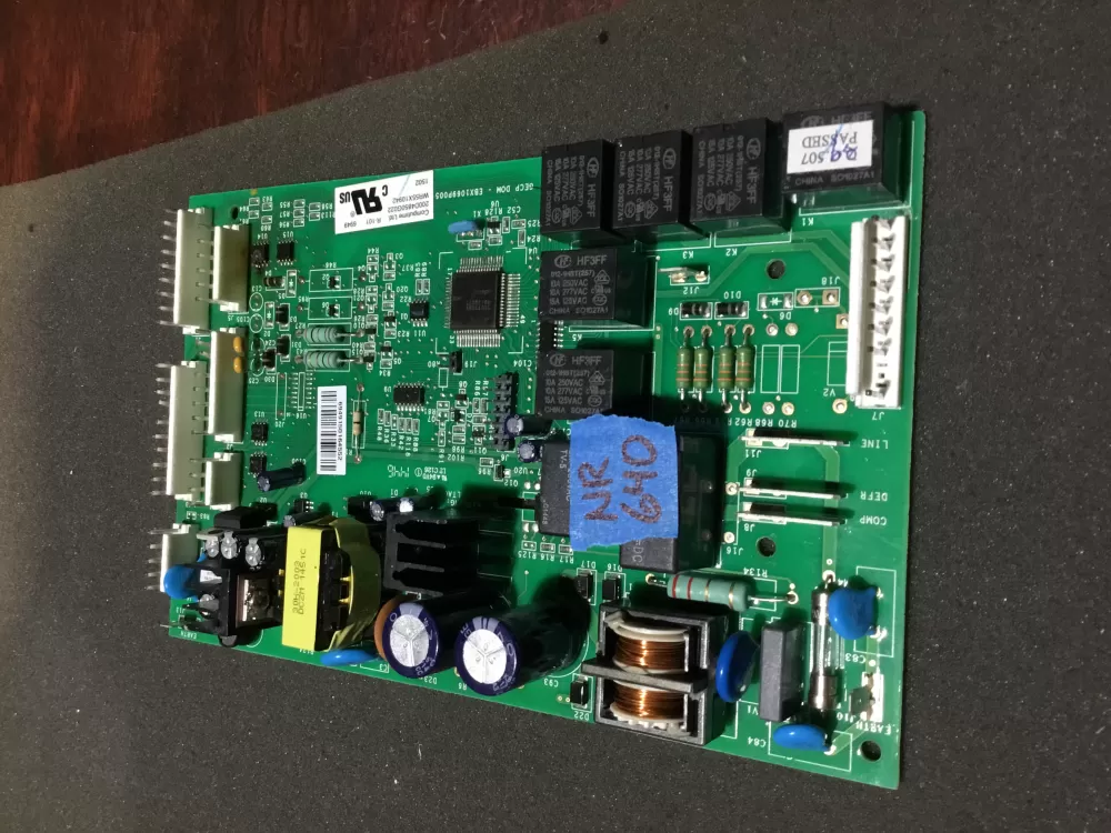 GE 200D2260G008 PD00074367 AP7188100 Refrigerator Control Board AZ78962 | NR640