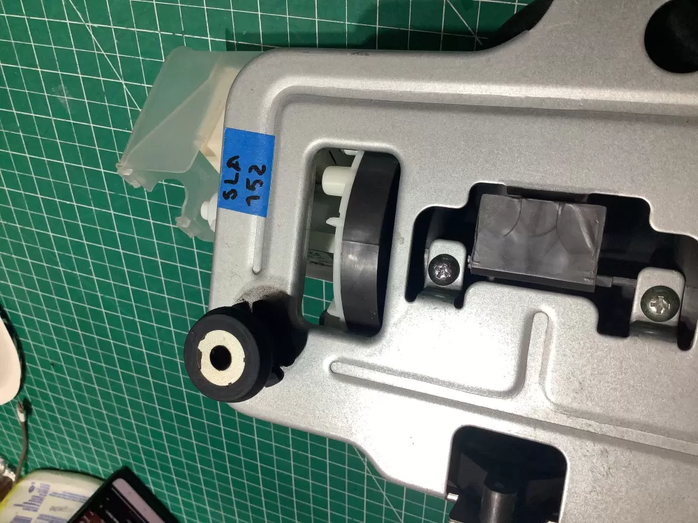 LG DP025 210 Dishwasher Drain Pump AZ154681 | SL152
