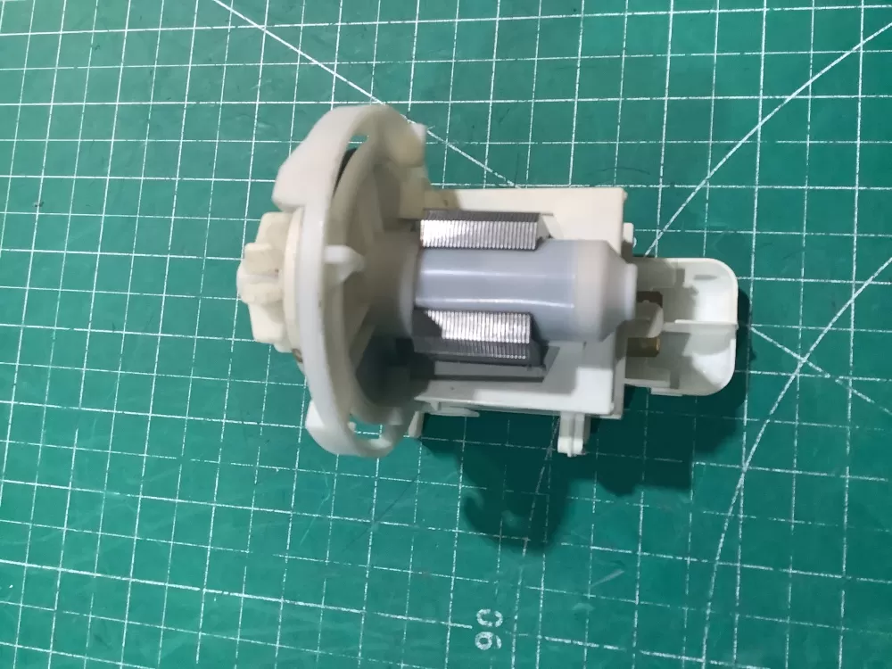 Bosch 9000077163 Dishwasher Drain Pump AZ231825 | SLA73